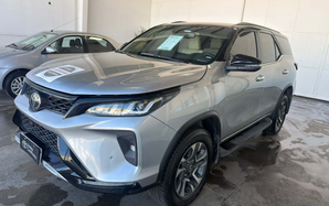 Toyota SW4