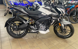 Bajaj Rouser 200 NS