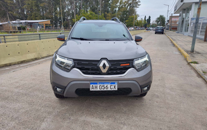 Renault Duster Iconic 1.3T 4x4 MT