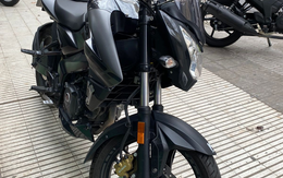 Bajaj Rouser 200 NS
