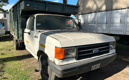 Ford F-4000