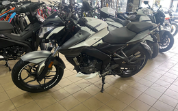 Bajaj Rouser 200 NS