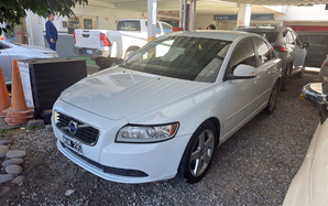 Volvo S40