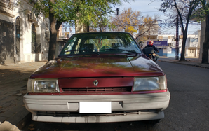 Renault 9