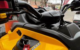 Otra marca de moto Otro modelo de moto