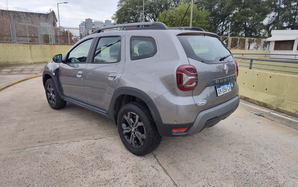 Renault Duster Iconic 1.3T 4x4 MT