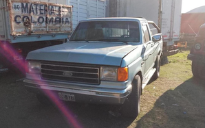 Ford F-100