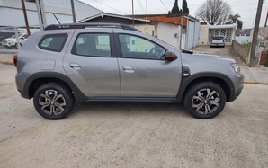 Renault Duster Iconic 1.3T 4x4 MT
