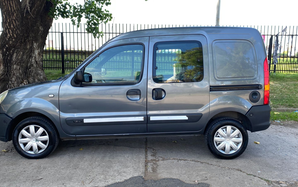 Kangoo 5 asientos liquido urgente