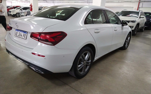 Mercedes Benz  A 200